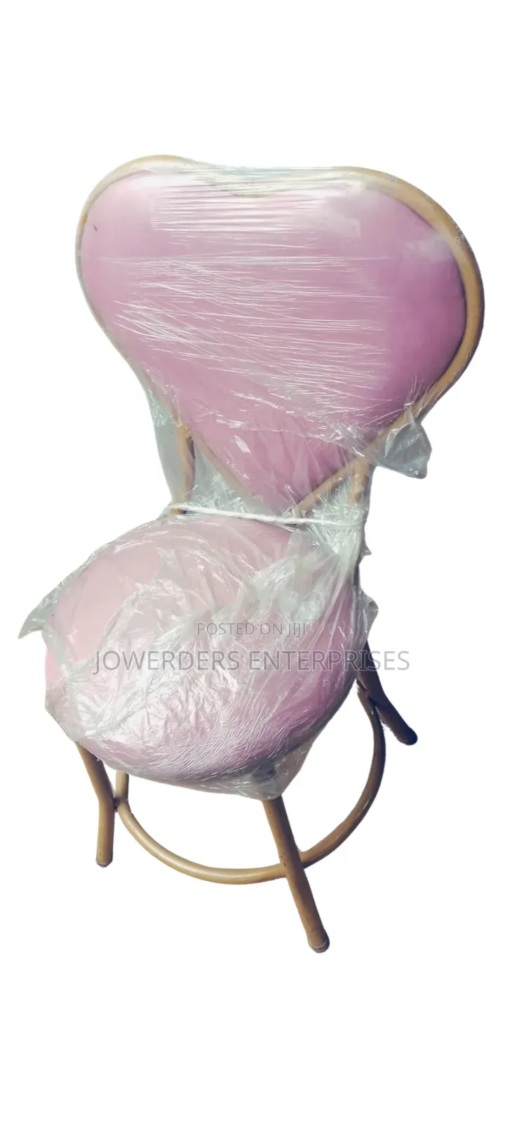 Modern Waiting Chair