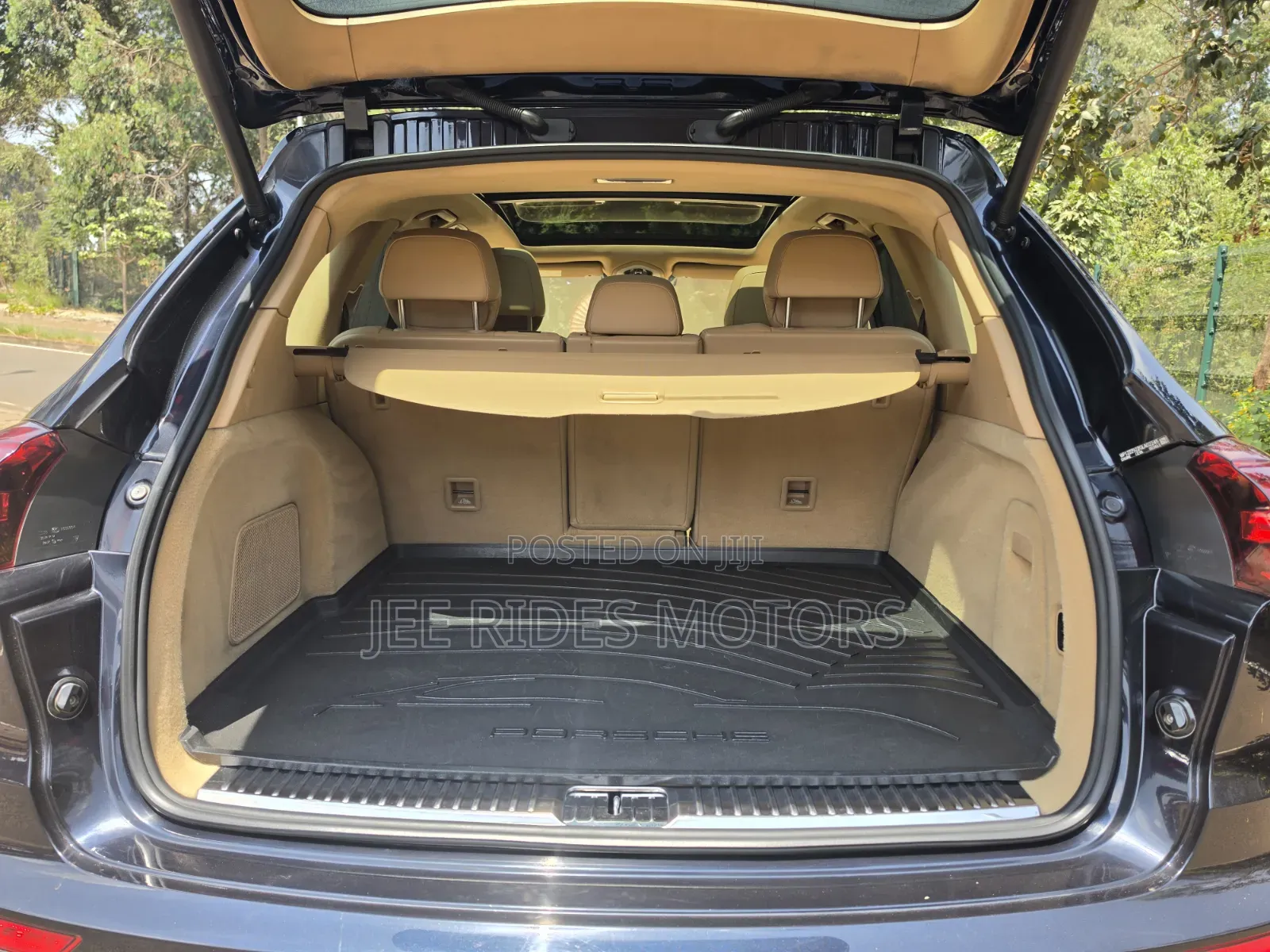 Porsche Cayenne 2015 Blue