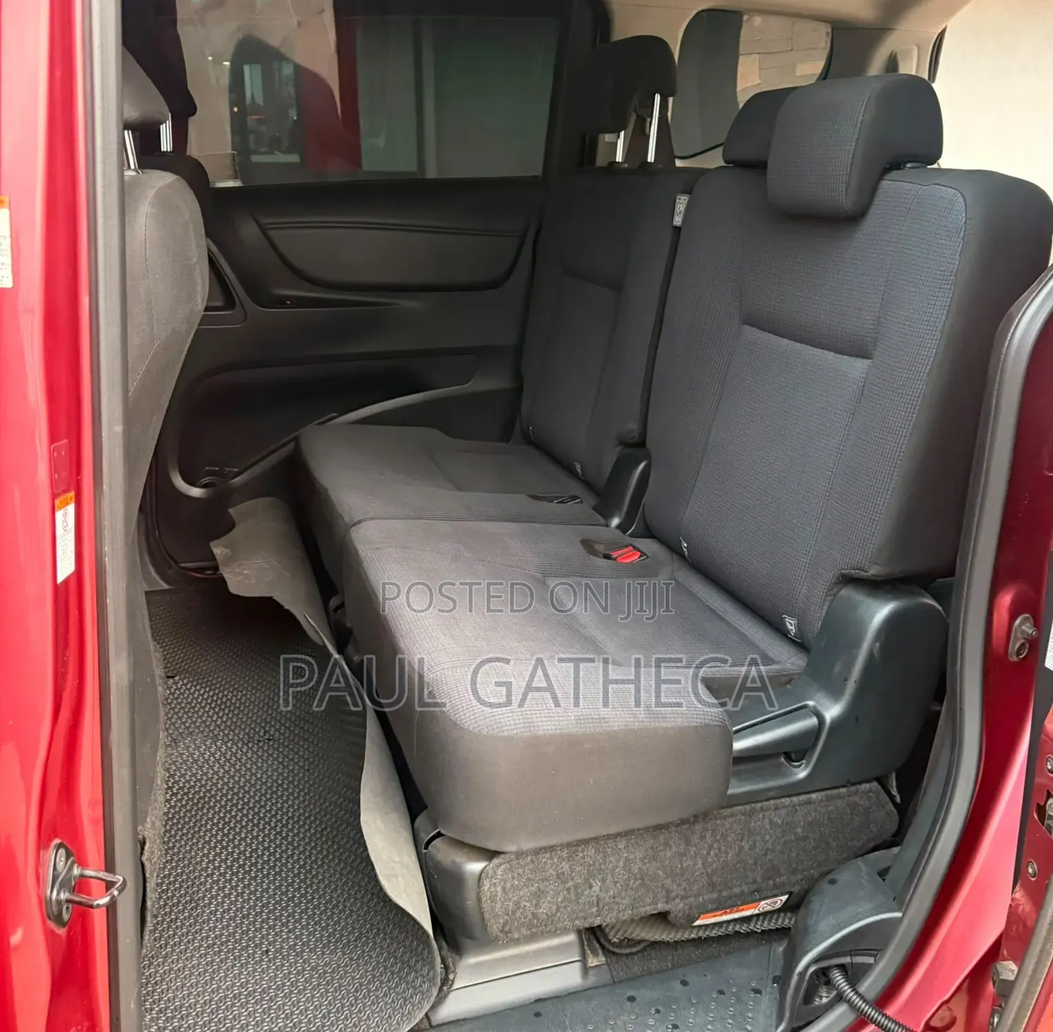 Toyota Sienta 2017 Red