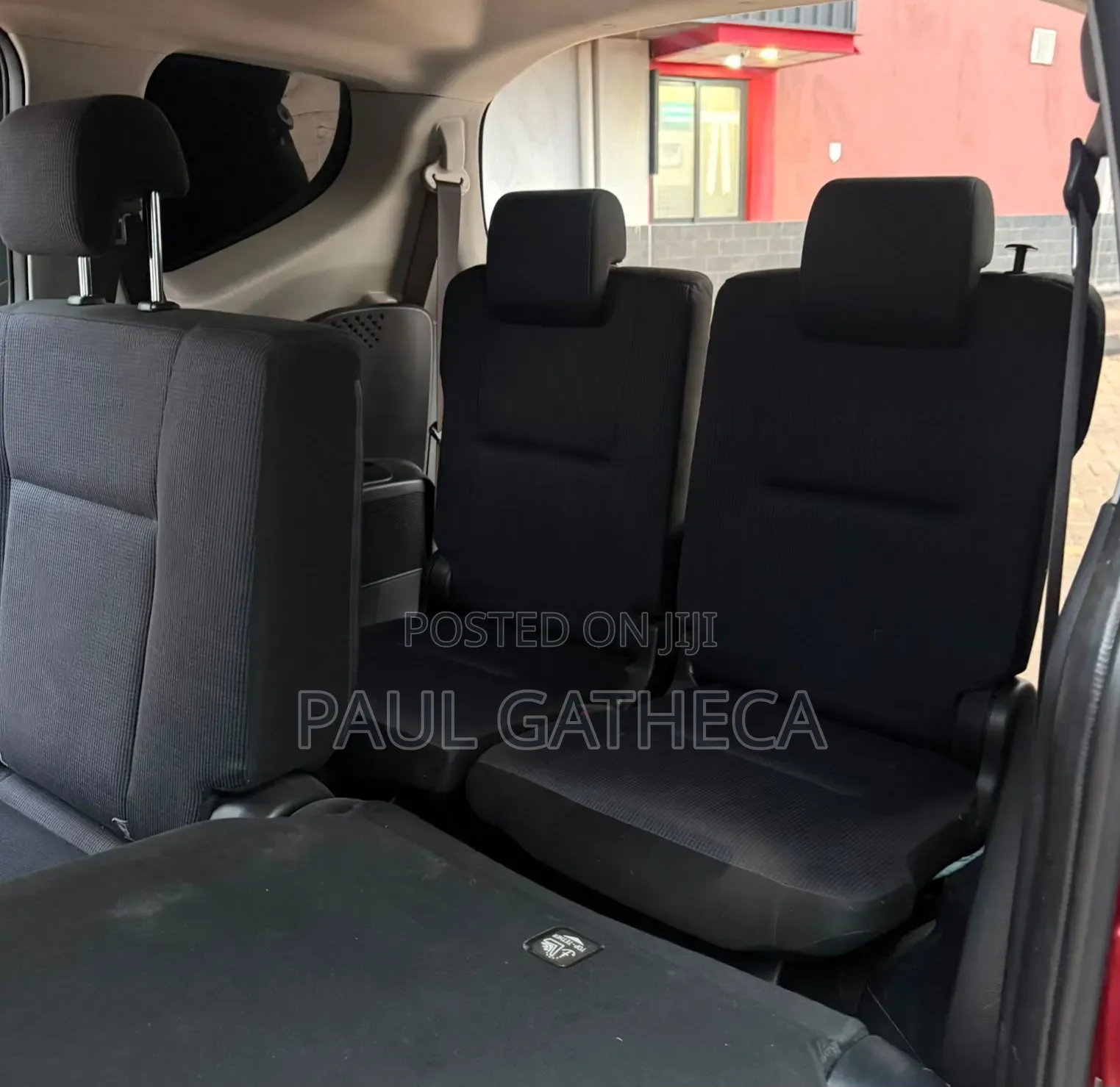 Toyota Sienta 2017 Red