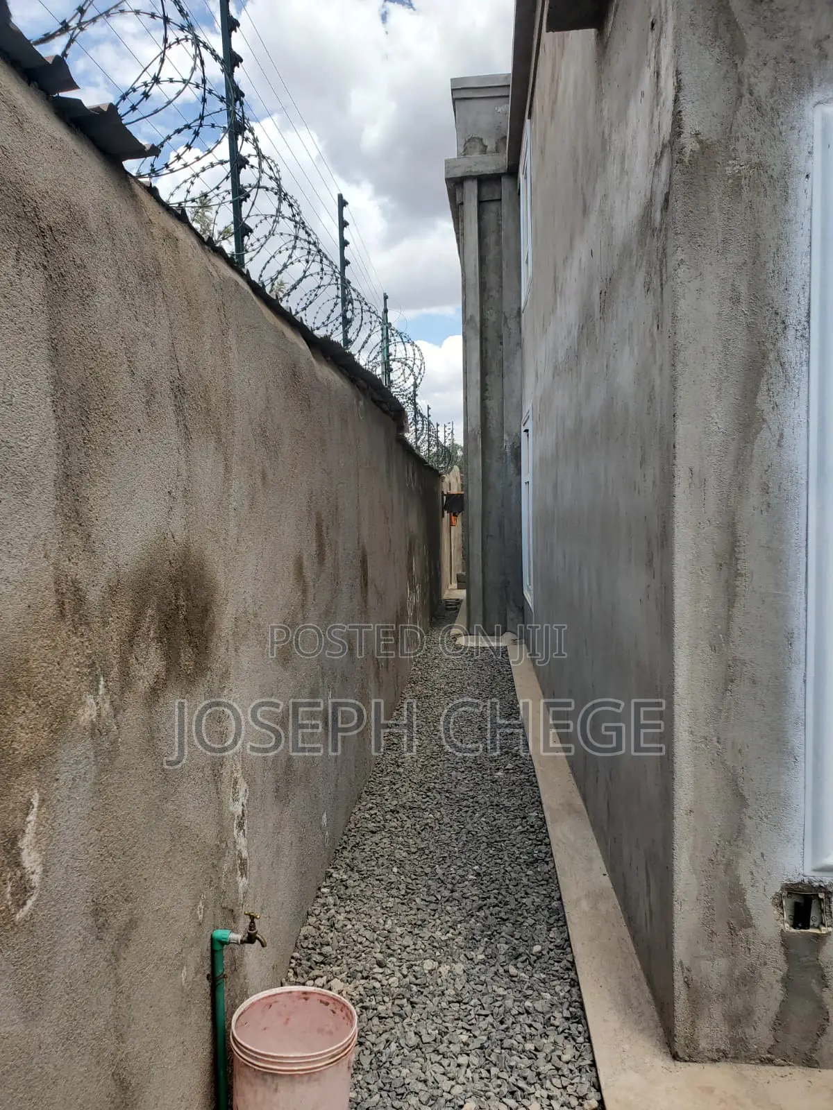 5bdrm Maisonette in Malaa for sale