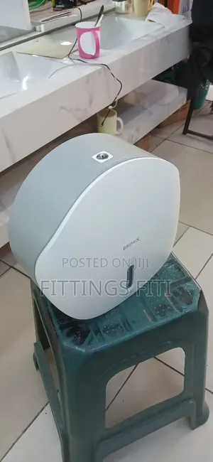Jumbo Tissue Holder – Commercial Heavy Duty Tissue Dispenser