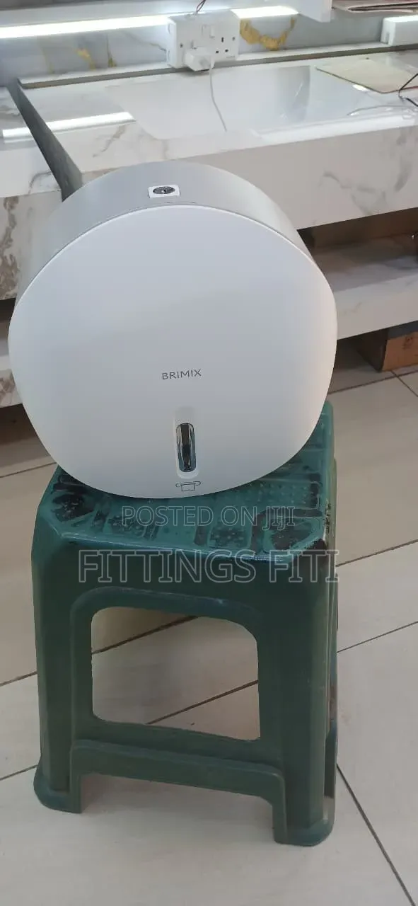 Jumbo Tissue Holder – Commercial Heavy Duty Tissue Dispenser