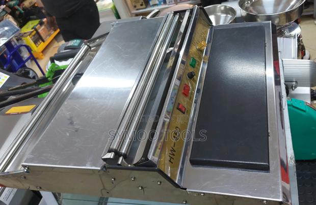 Cling Film Packaging Machine