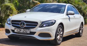 Mercedes-Benz C200 2016 Pearl