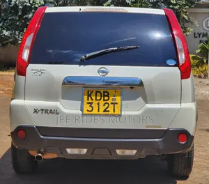 Nissan X-Trail 2013 Pearl