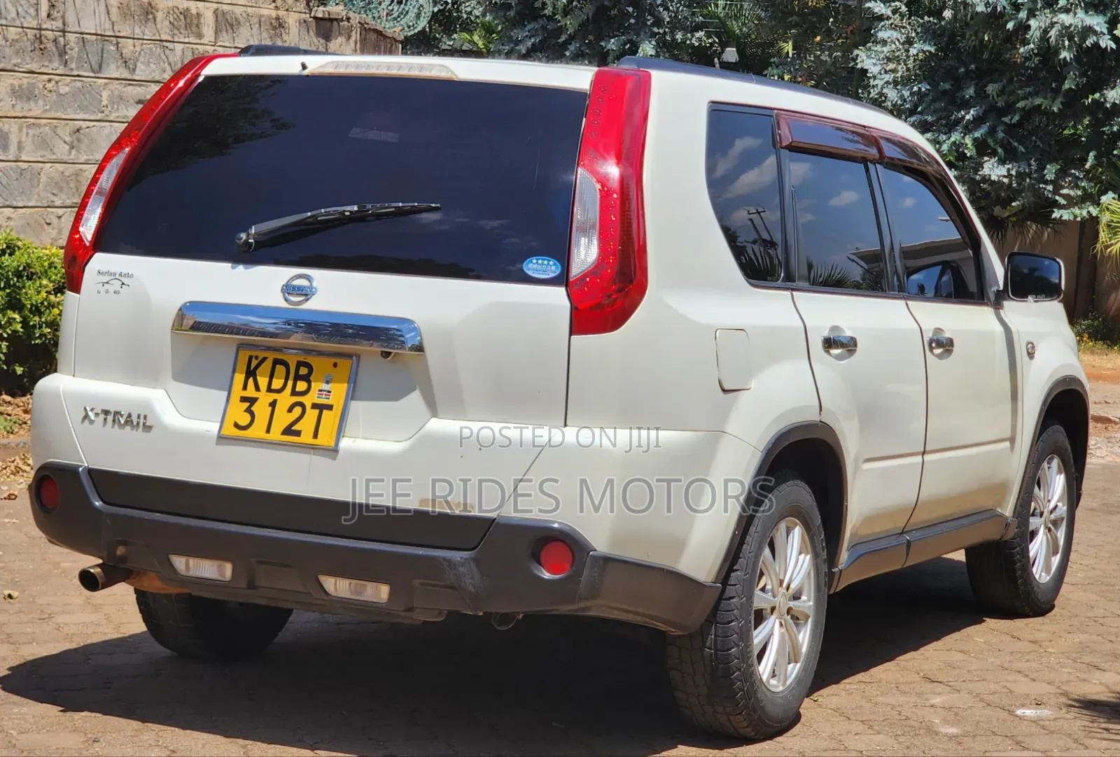 Nissan X-Trail 2013 Pearl