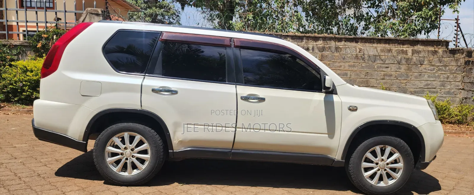 Nissan X-Trail 2013 Pearl