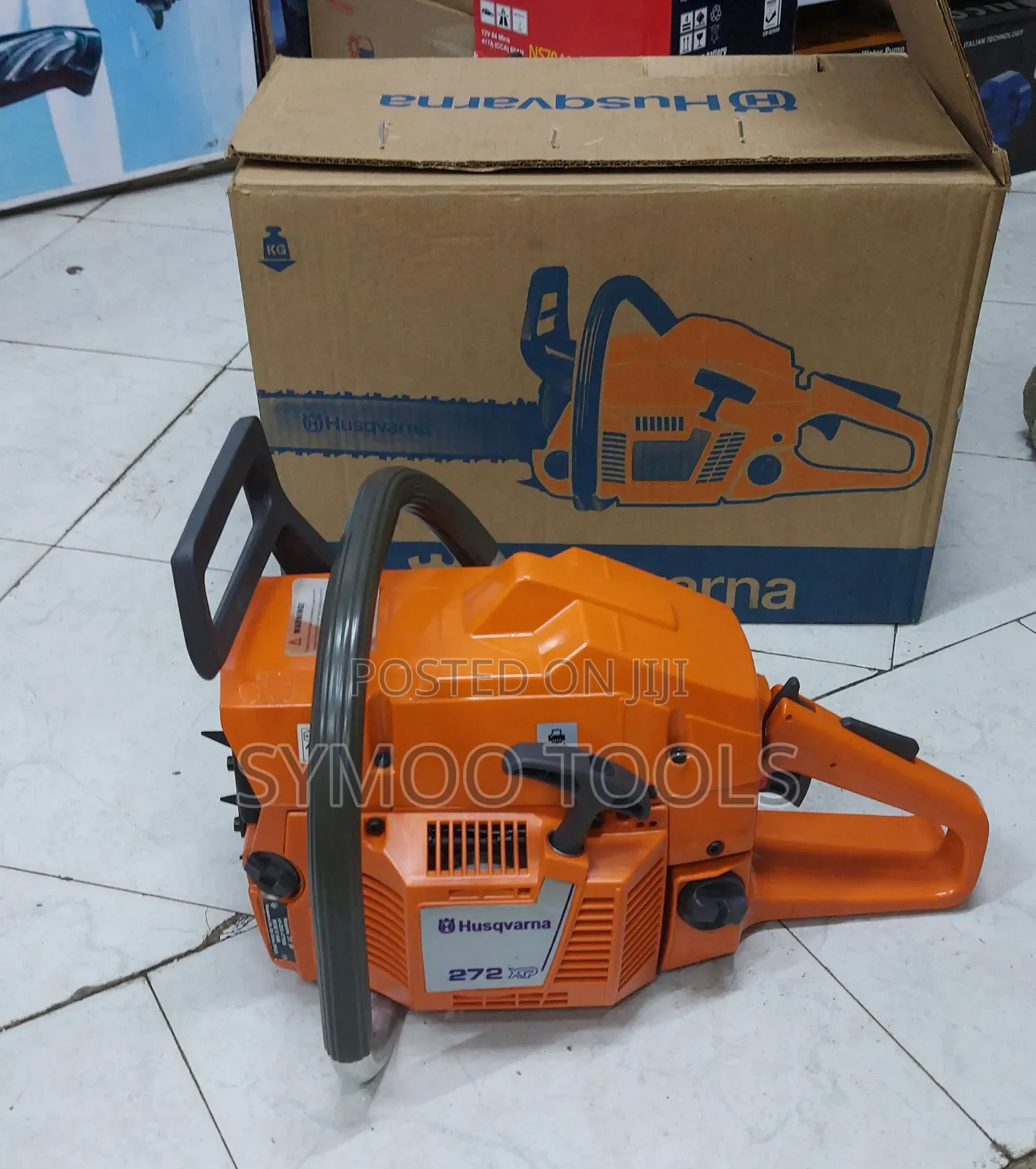 Husqvarna 272 XP Heavy-Duty Gasoline Chainsaw
