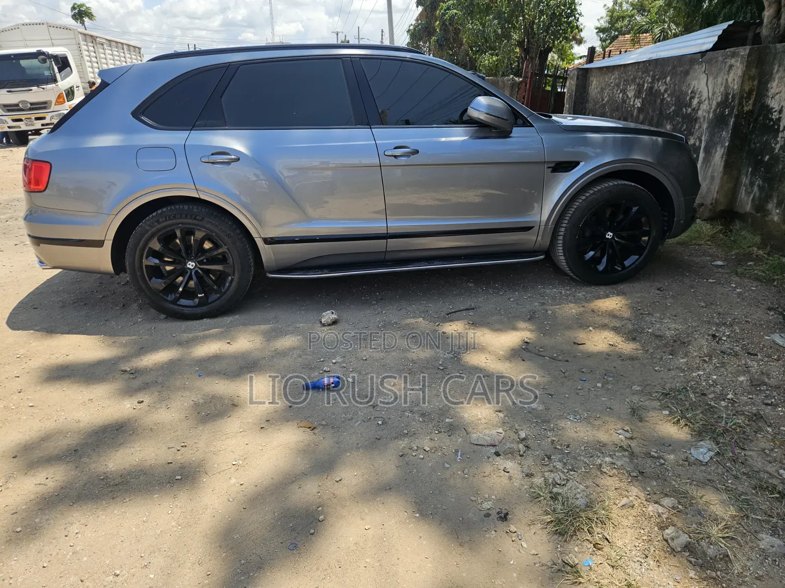 Bentley Bentayga 2018 Gray