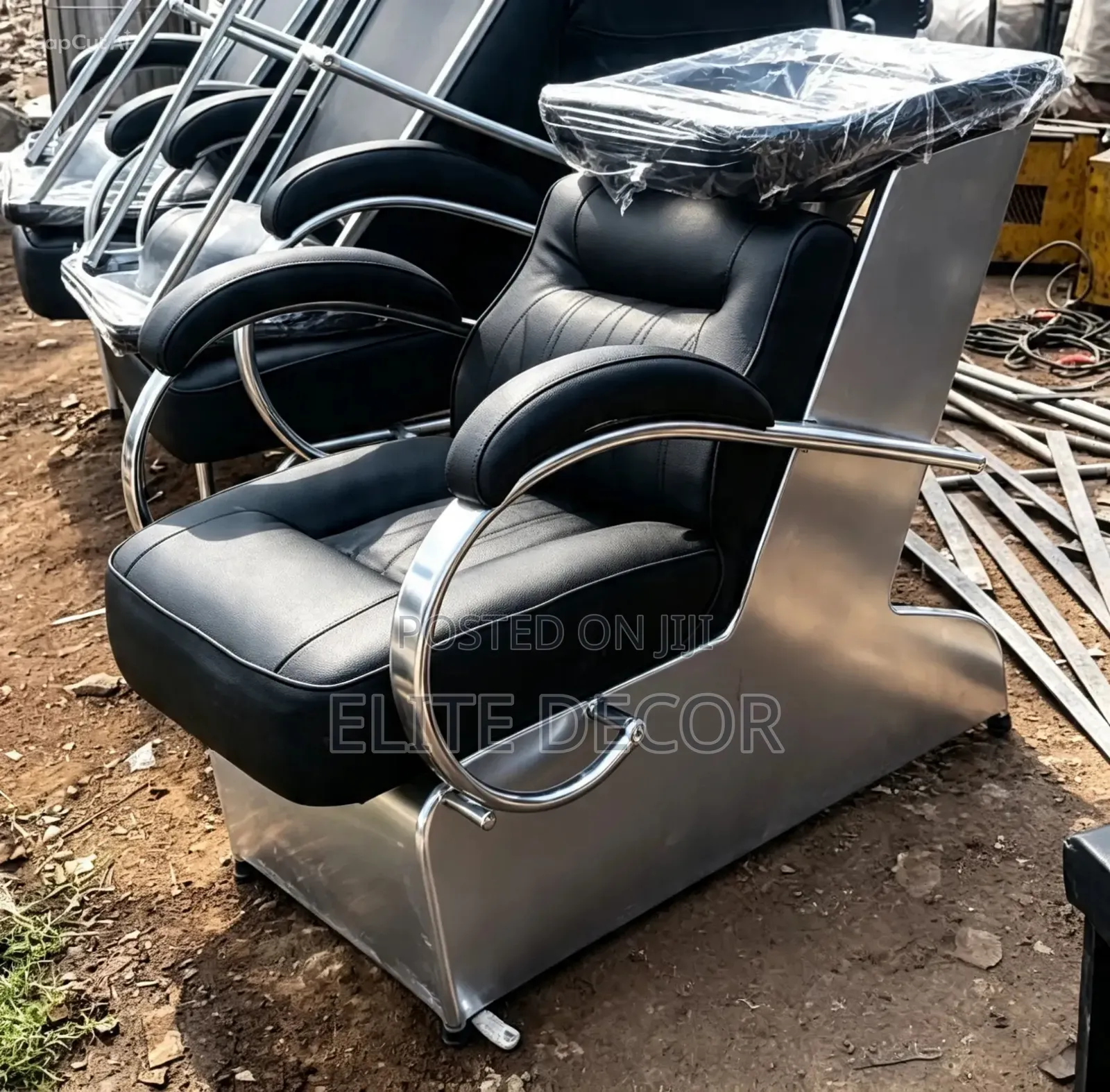 Jua Kali Salon Backwash Chair With Integrated Sink – Black Silver