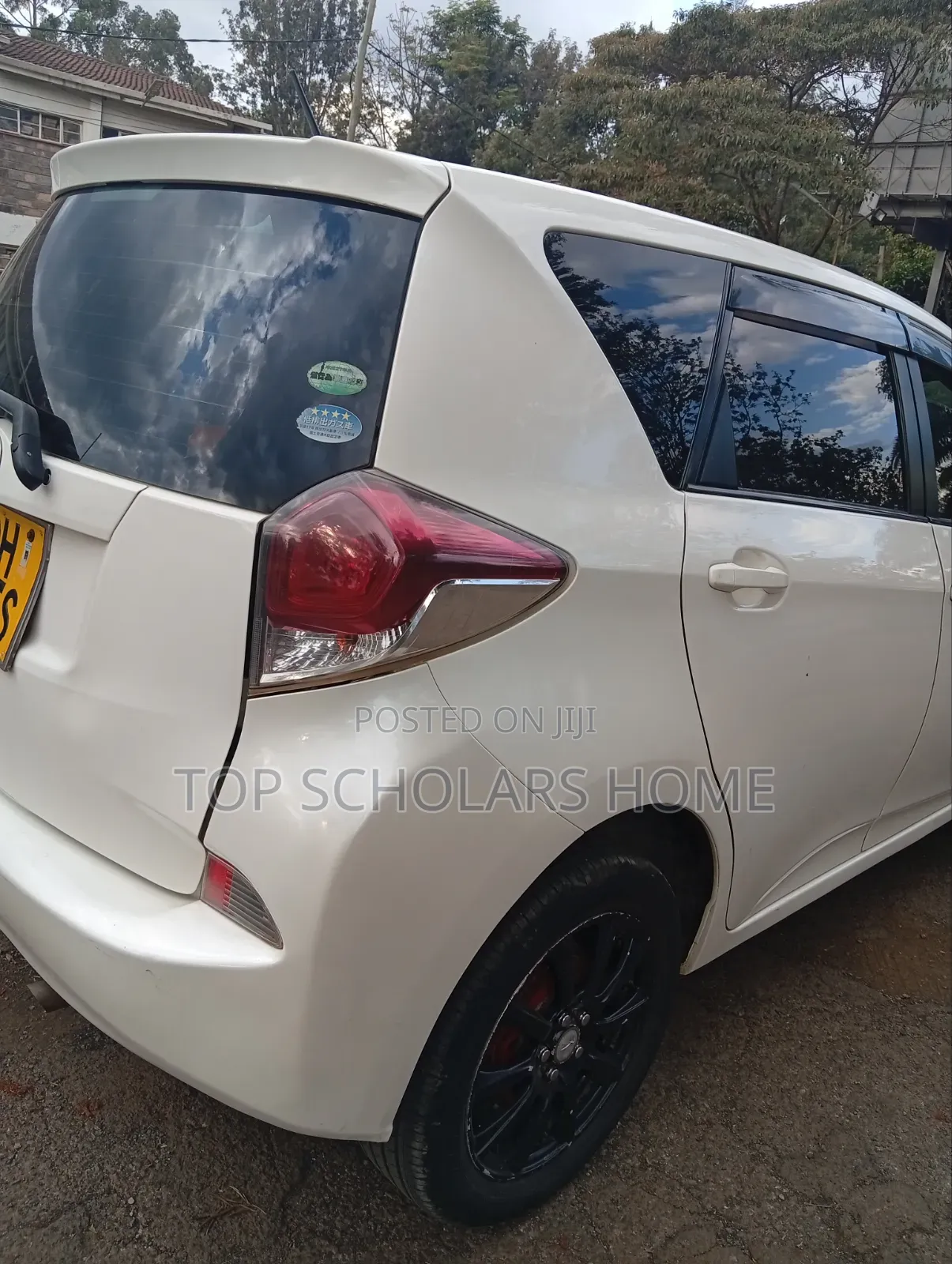 Toyota Ractis 2016 White