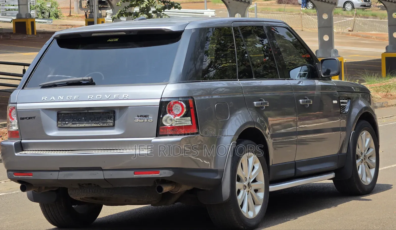 Land Rover Range Rover Sport 2012 Gray