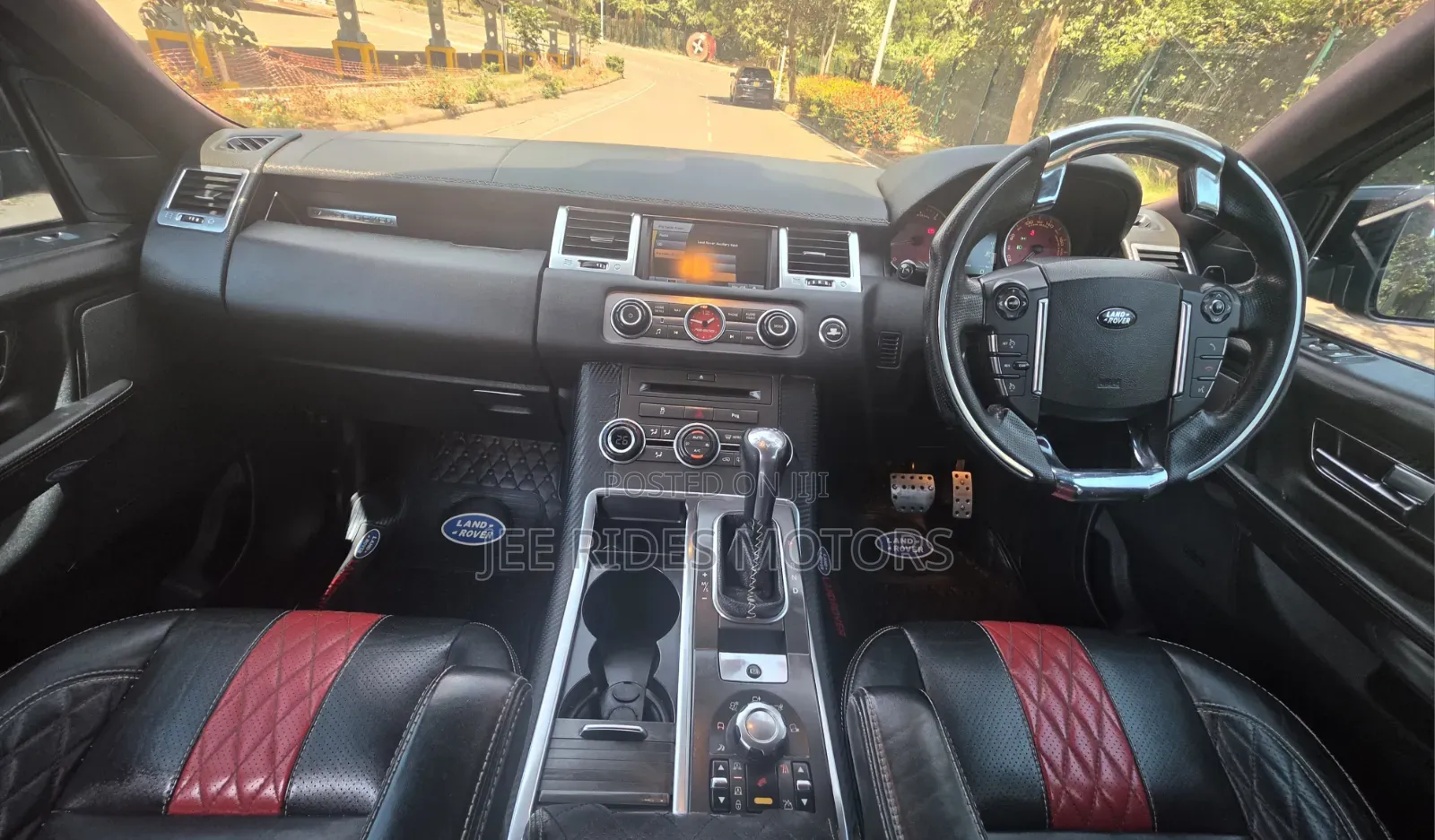 Land Rover Range Rover Sport 2011 Burgundy