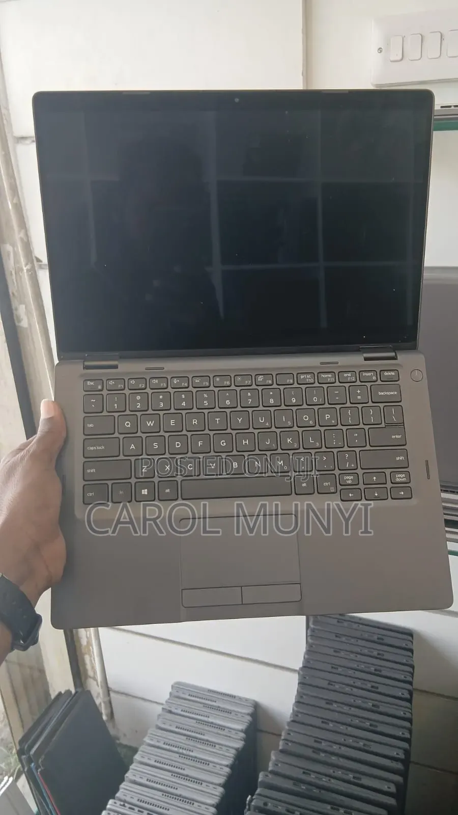 New Laptop Dell Latitude 7390 8GB Intel Core i5 SSD 256GB