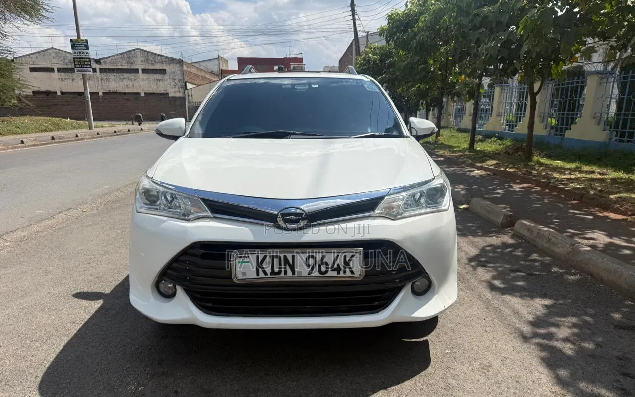 Toyota Corolla Fielder 2016 White