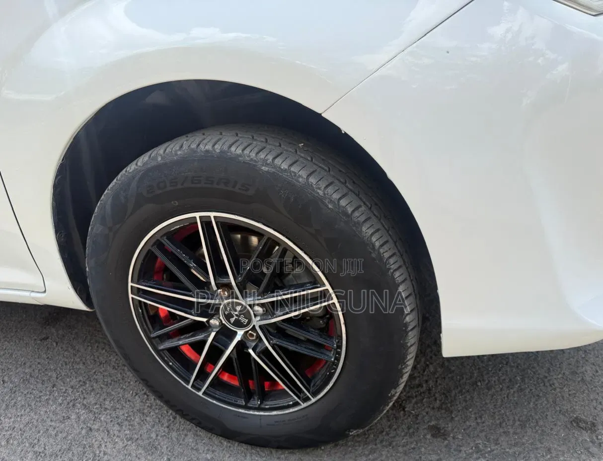 Toyota Corolla Fielder 2016 White