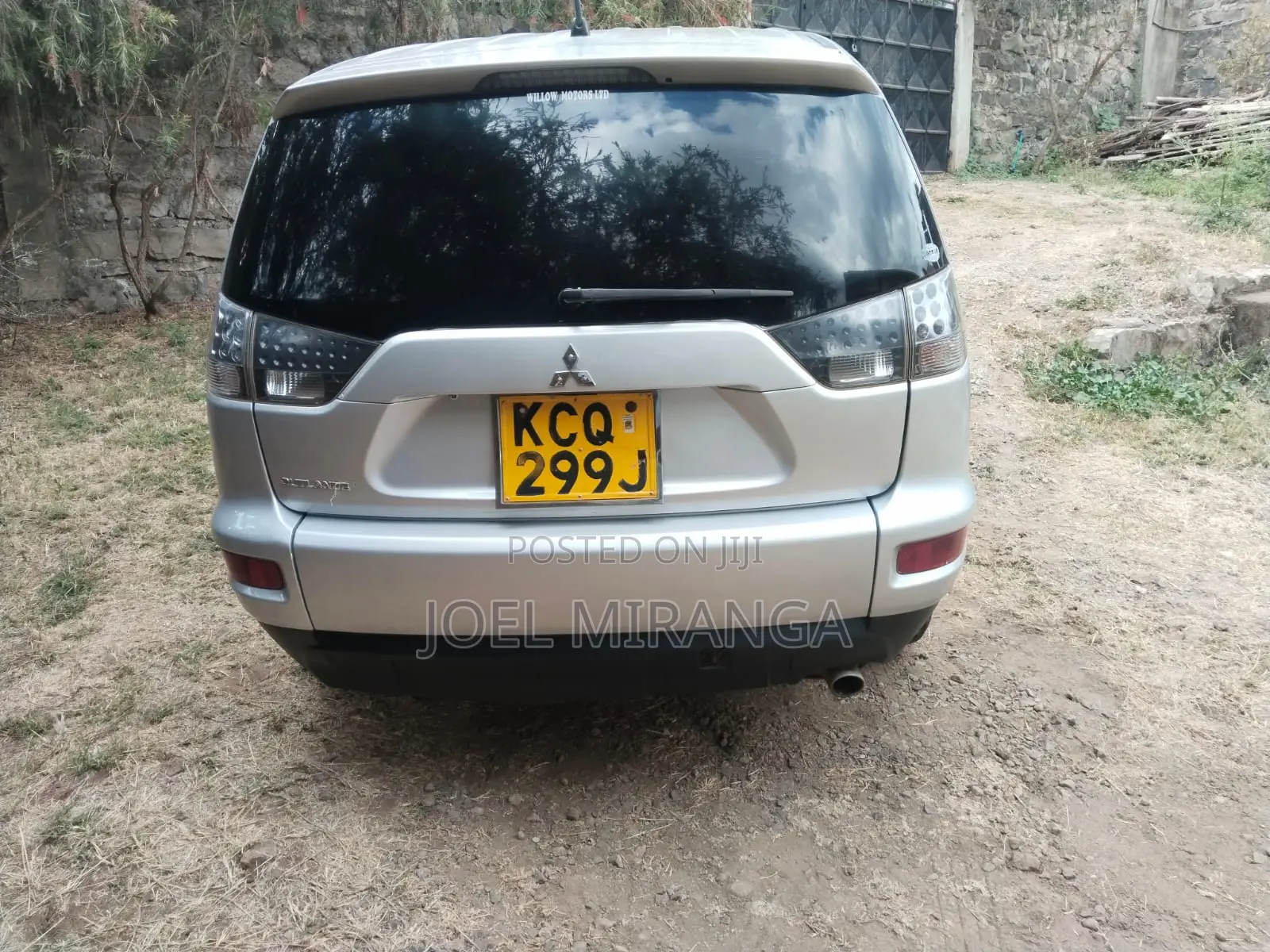 Mitsubishi Outlander 2010 Silver