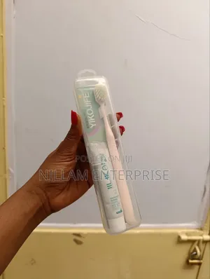 Portable Toothbrush Holder +Toothbrush