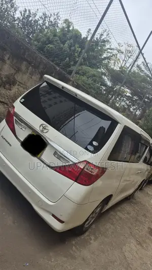 Toyota Alphard 2012 White