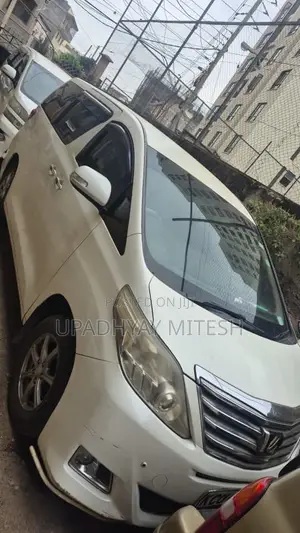Toyota Alphard 2012 White