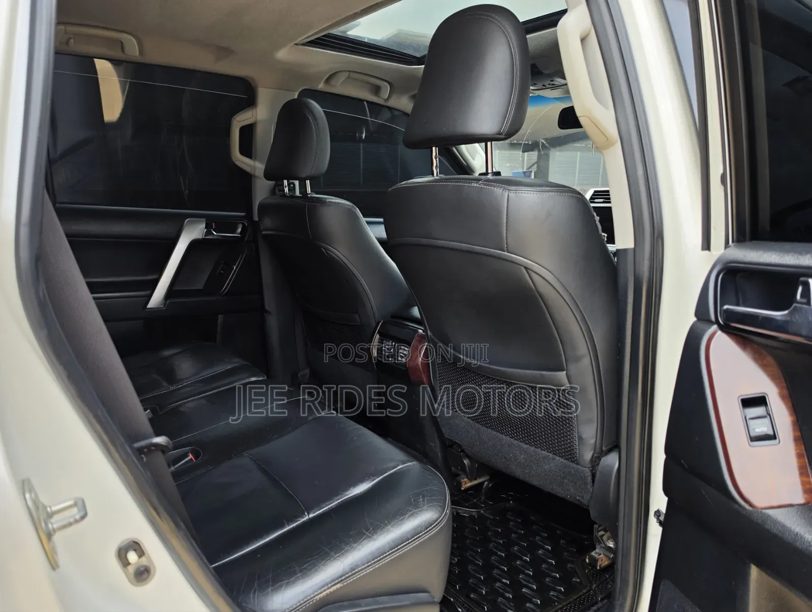Toyota Land Cruiser Prado 2014 White