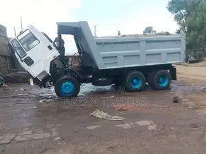 Extremely Clean Leyland Ashock Tipper