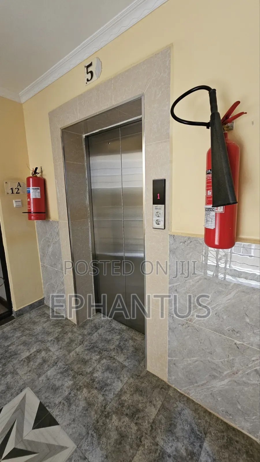 Furnished 1bdrm Bedsitter in Kings Sherwood, Valley Arcade for rent