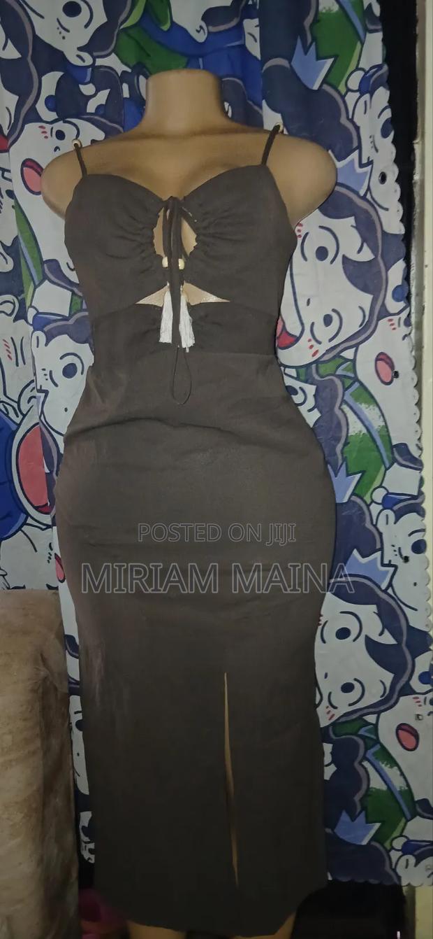 Ladies Dresses - thumbnail 10