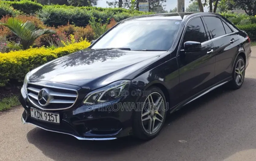 Mercedes-Benz E220 2016 Matt Black
