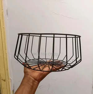 Metallic Fruit Basket
Sleek Design