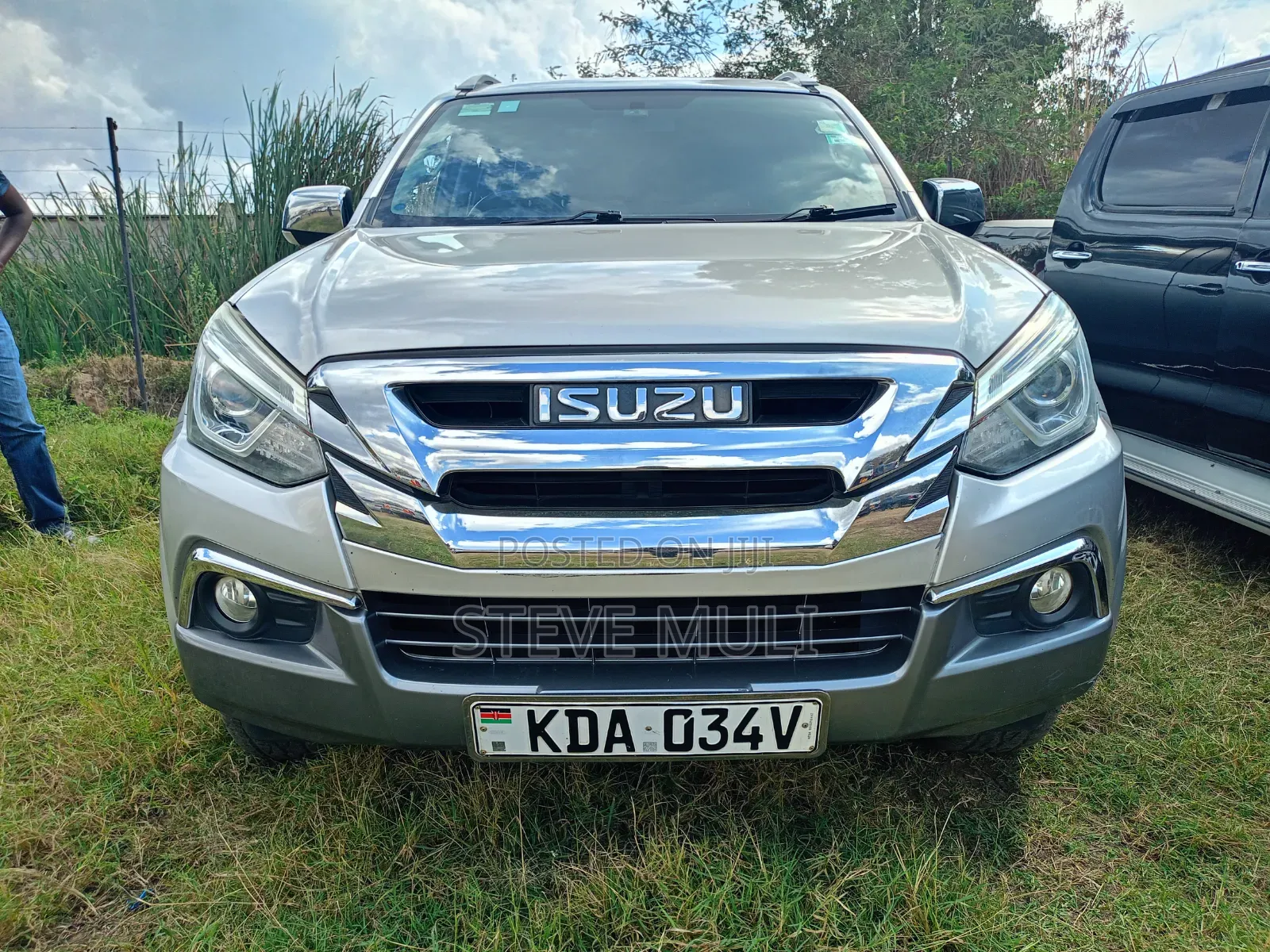 Isuzu MU-X 2020 Silver