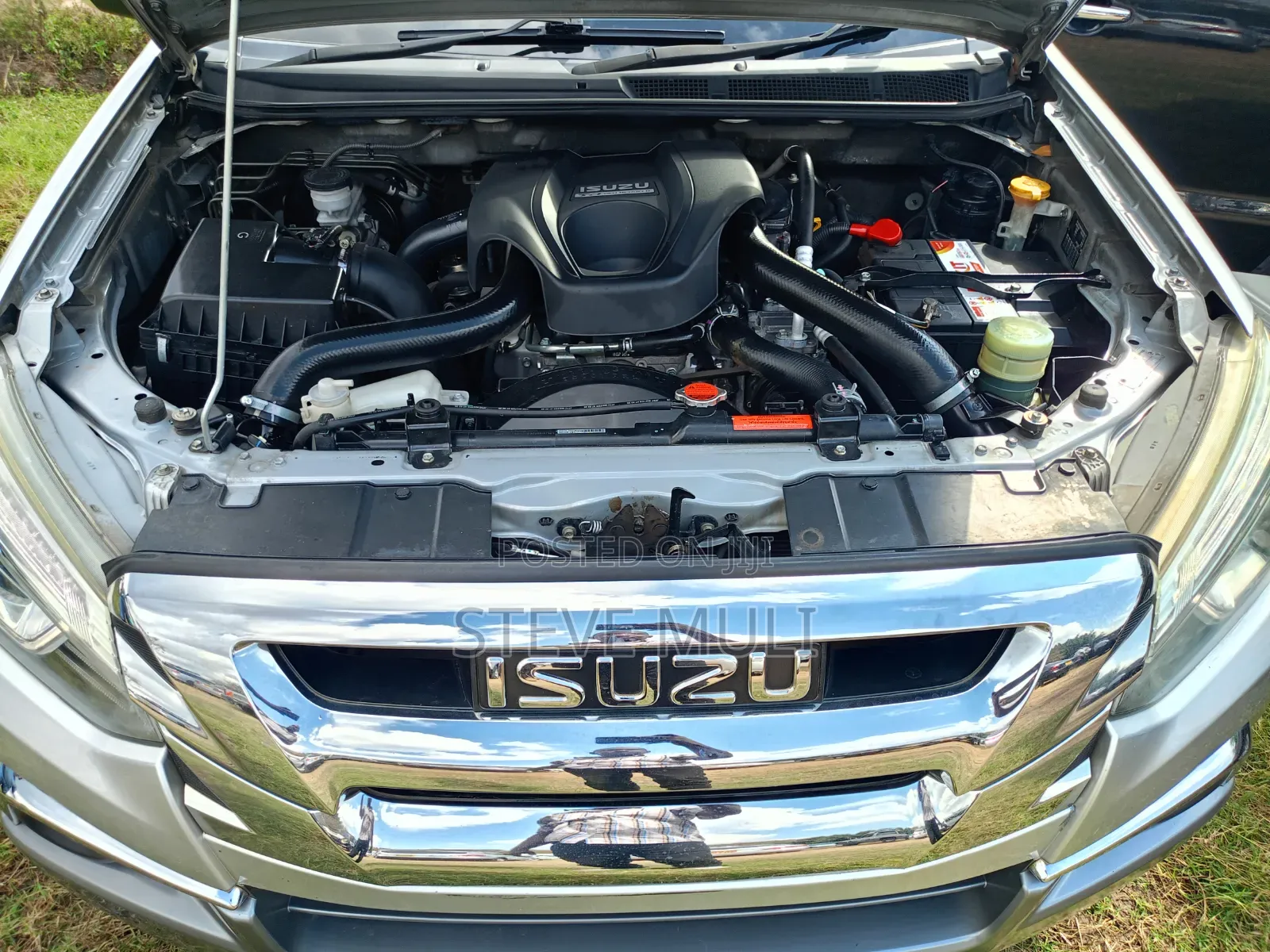 Isuzu MU-X 2020 Silver