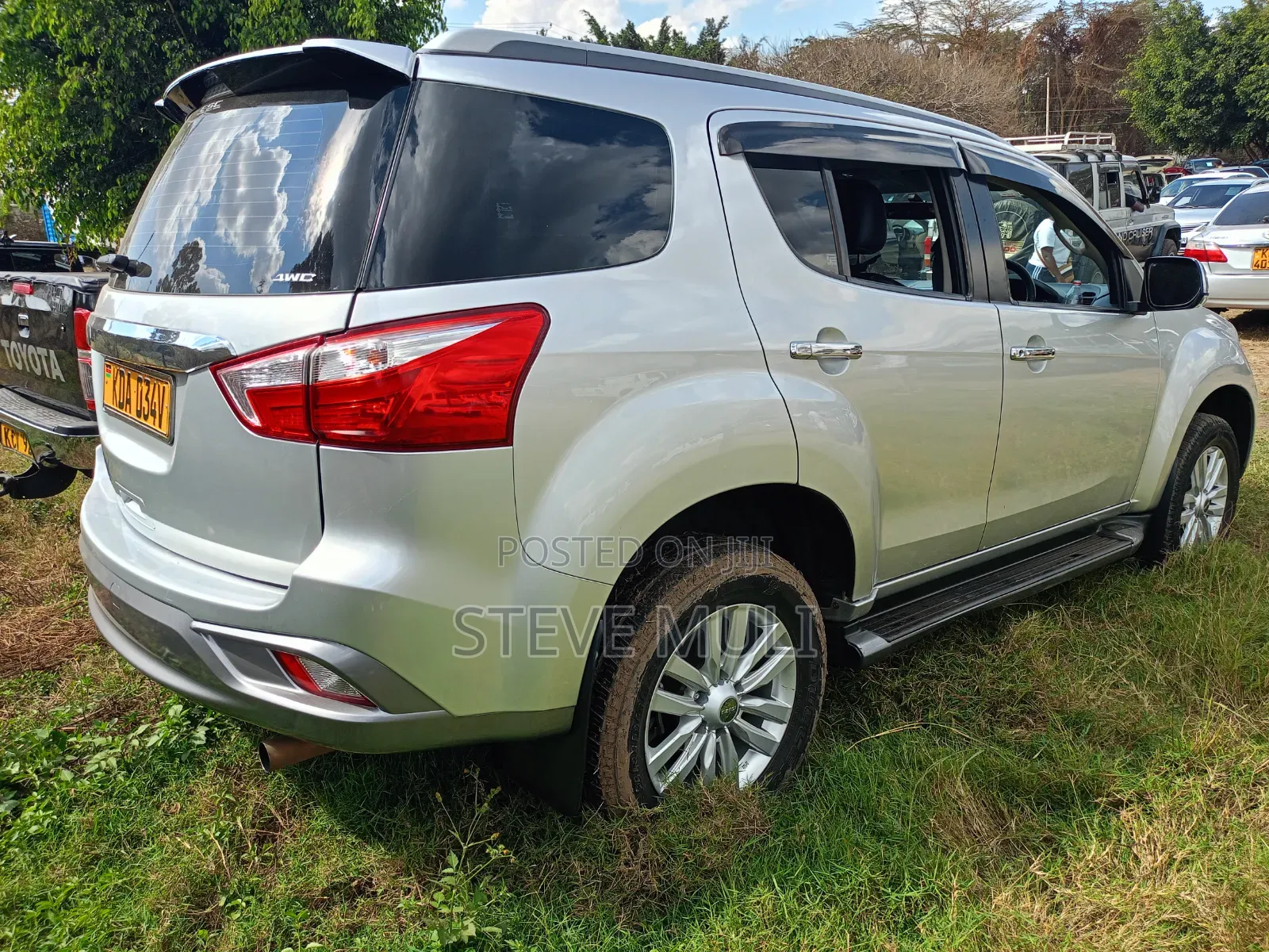 Isuzu MU-X 2020 Silver