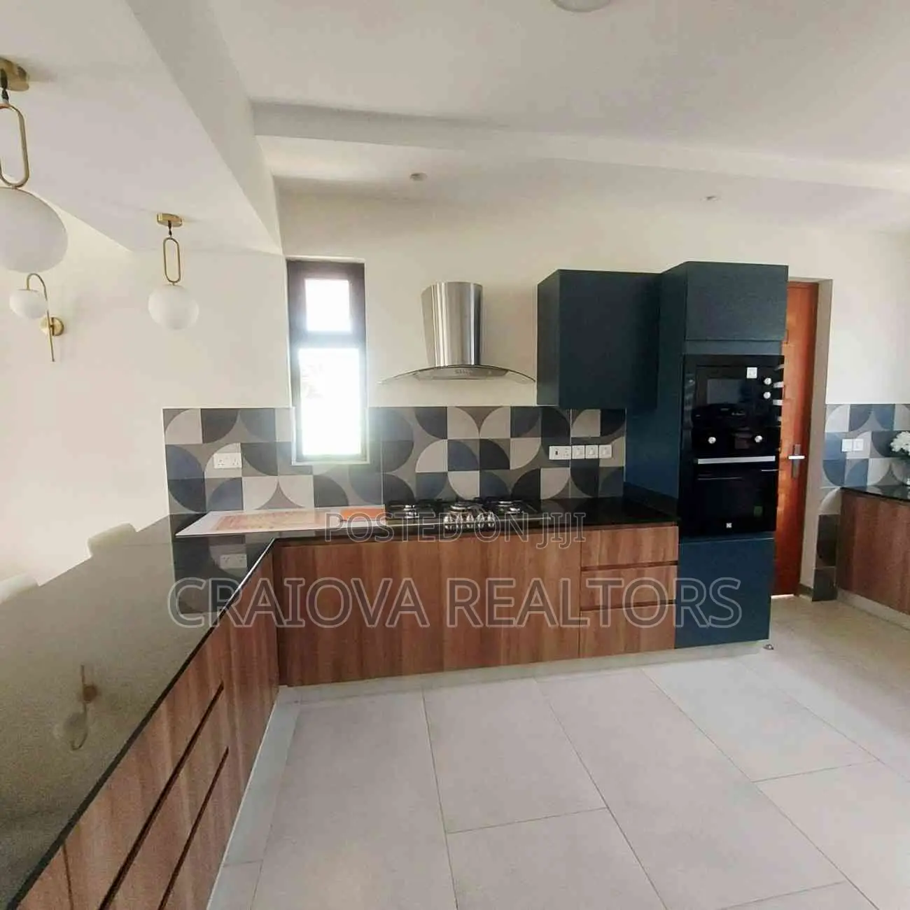 4bdrm House in Junction for sale