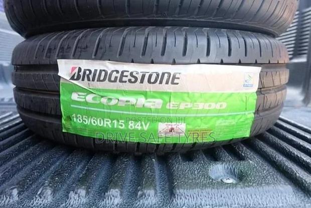 185/60 R15 Bridgestone Tyre - main view