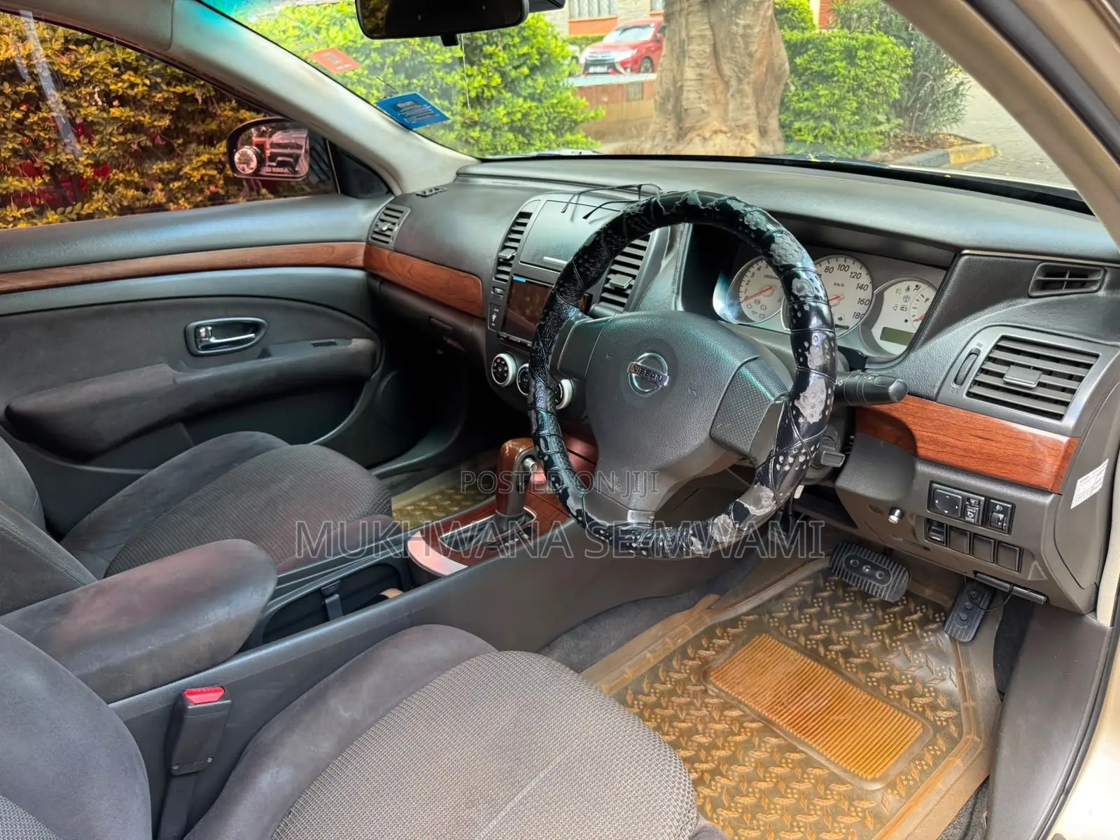Nissan Bluebird 2008 Gold