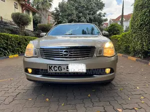Nissan Bluebird 2008 Gold