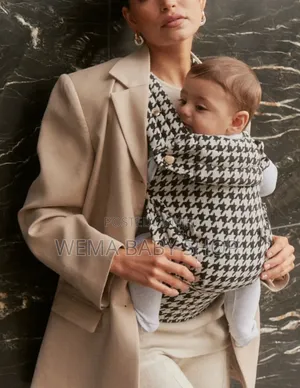 Baby Carrier – Comfortable Convenient.