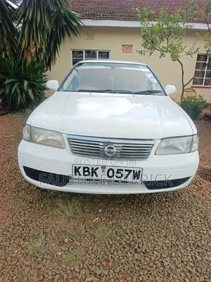 Nissan FB15 2004 White