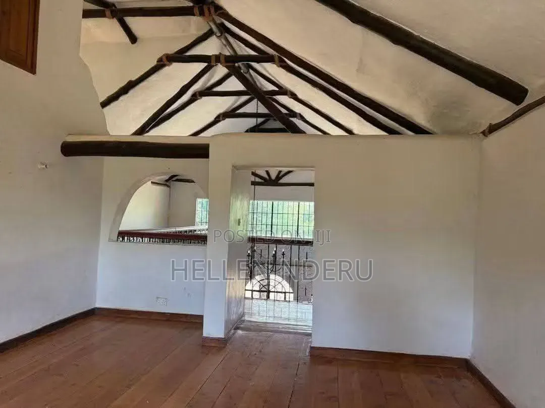 5 Acres for Sale in Karamaini Gated Community