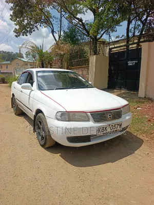 Nissan FB15 2004 White