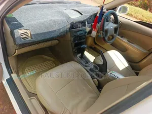 Nissan FB15 2004 White