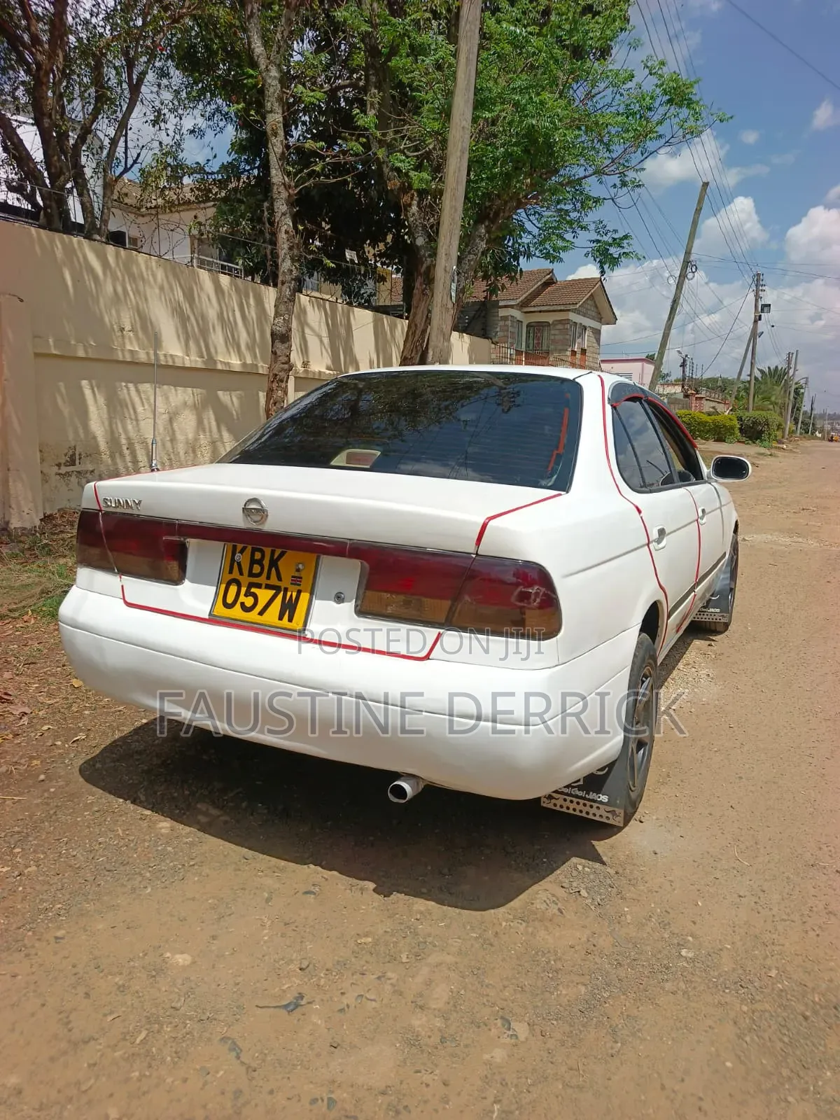 Nissan FB15 2004 White