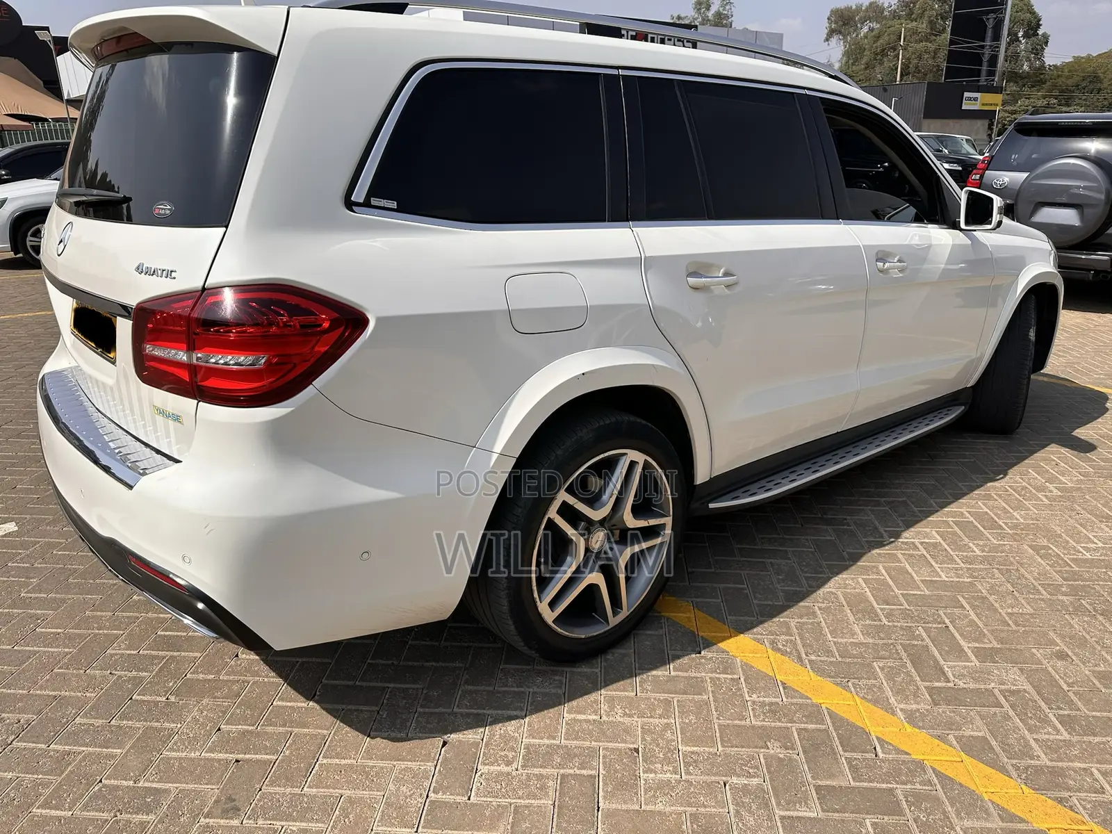 Mercedes-Benz GLS-Class GLS350d 4Matic 2017 White
