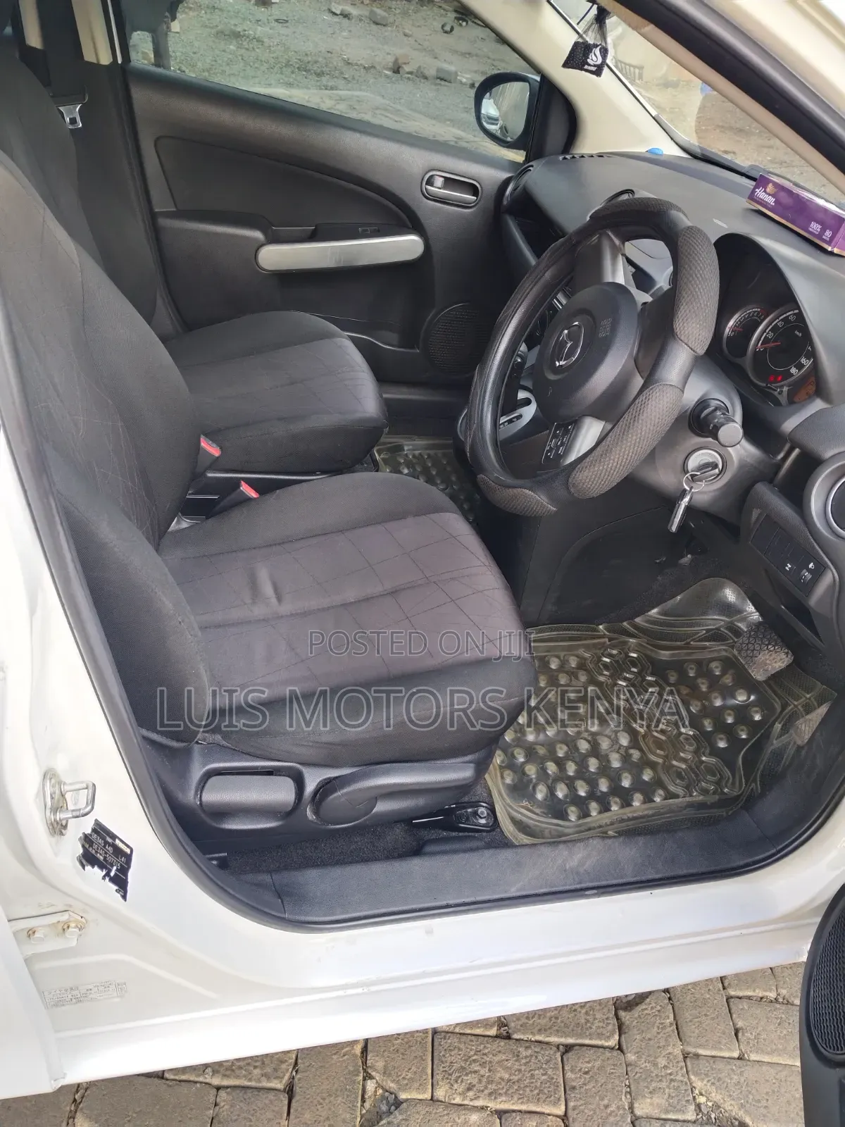 Mazda Demio 2014 White