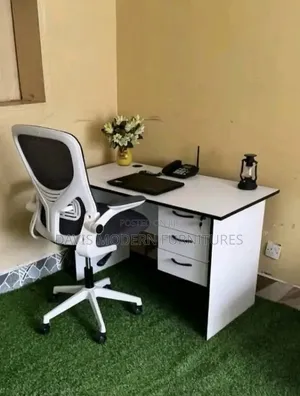 White Office Desk With Ergonomic Office Chair