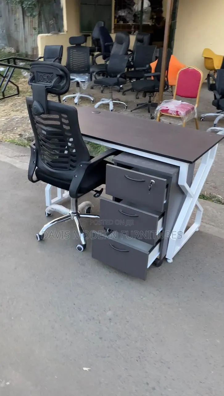 Mobile Pedestal Office Desk