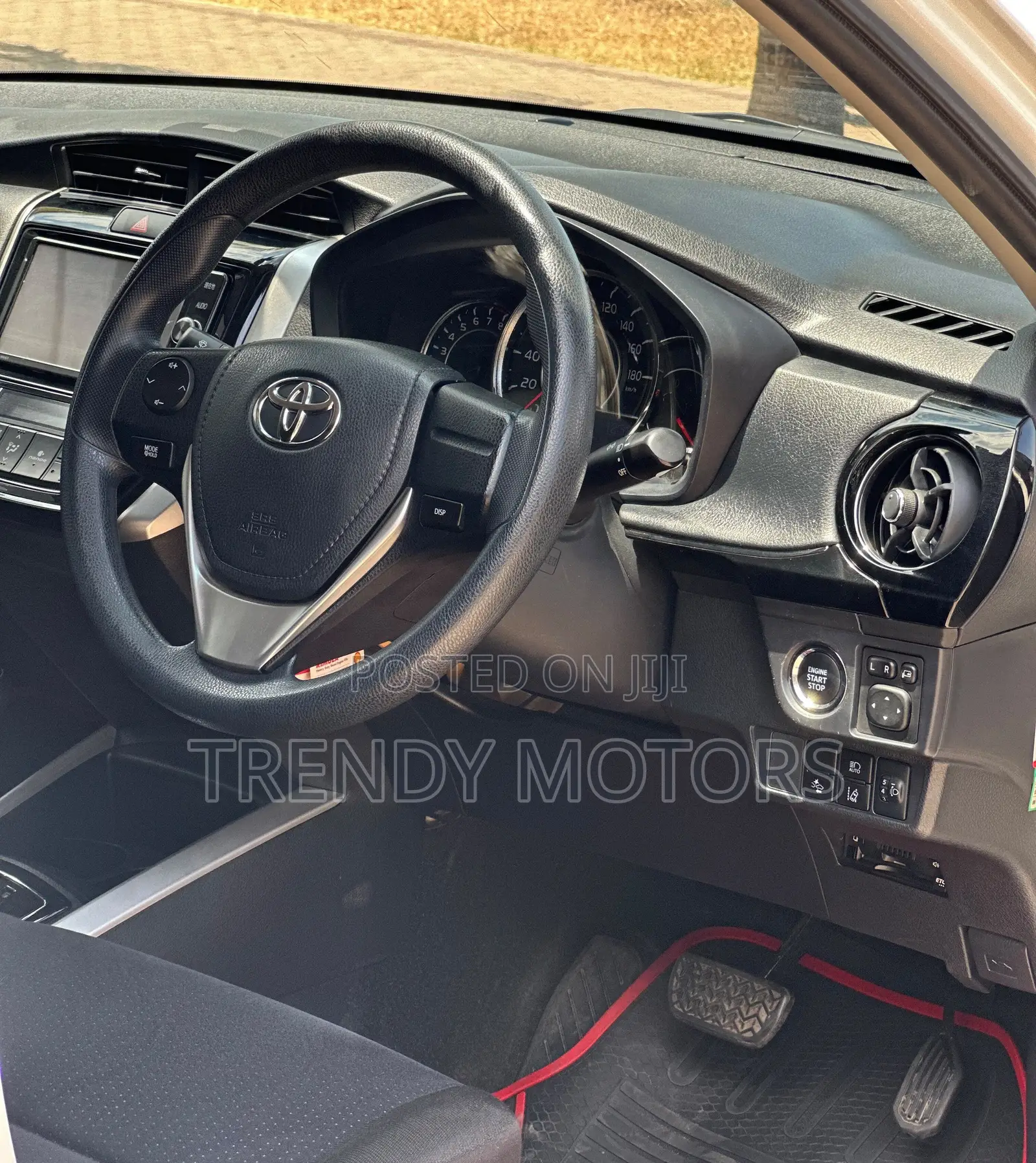 Toyota Corolla Fielder 2018 White