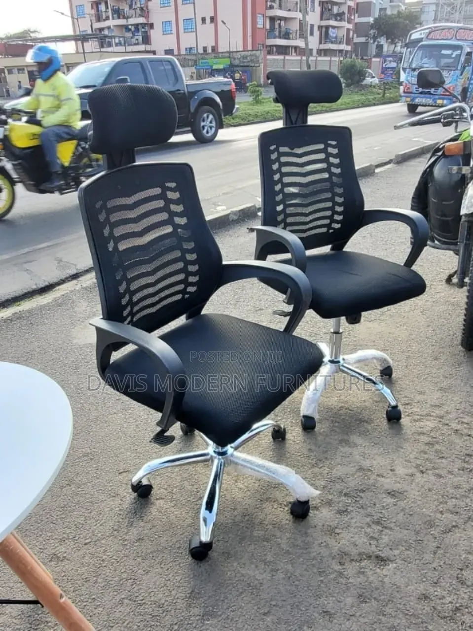Mesh Office Chair With Headrest